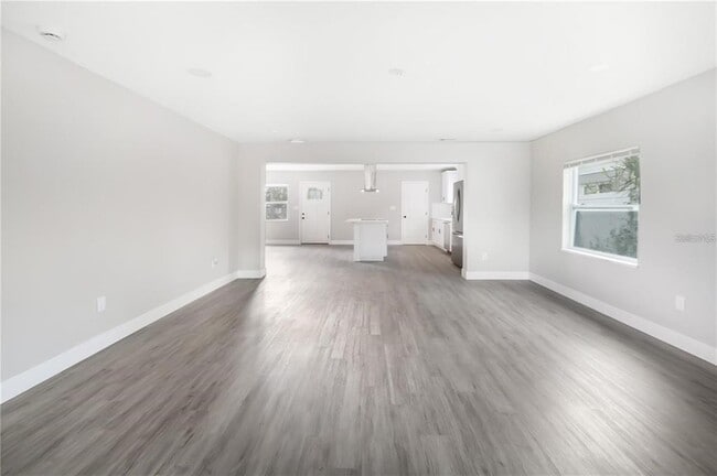 Building Photo - 10341 Kumquat Ln