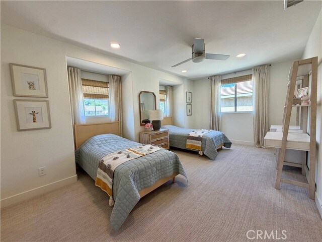 Building Photo - 8992 Trumpets Ct