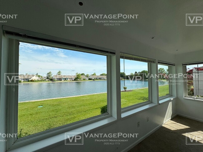 Building Photo - 1684 Twin Lakes Cir