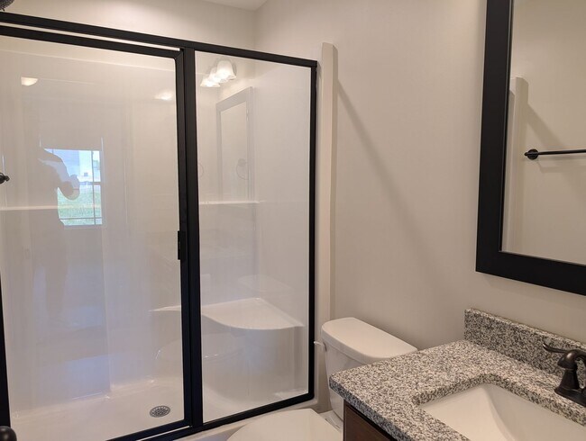 Building Photo - NEW HOME IN SPARTANBURG READY FOR A RENTER!