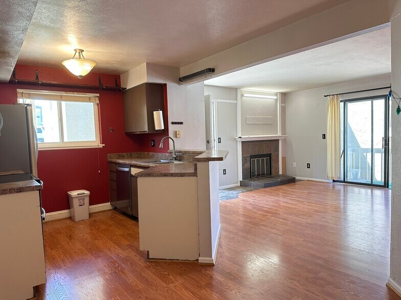 Building Photo - 40 S Boulder Cir