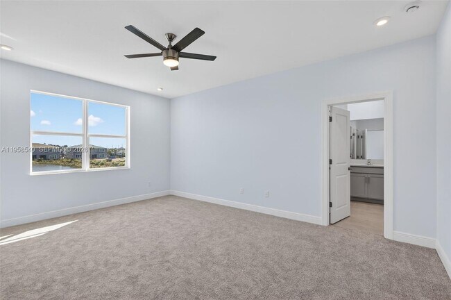 Building Photo - 3574 NW Solange Ct