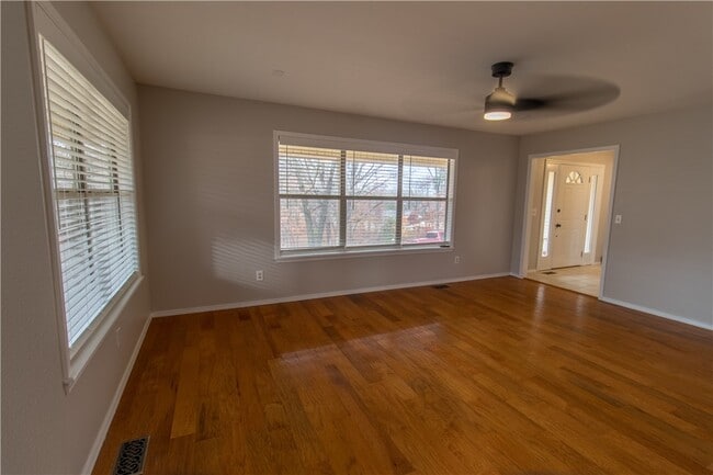 Building Photo - 15284 Putman Rd