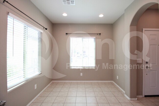 Building Photo - 5614 W Montebello Way