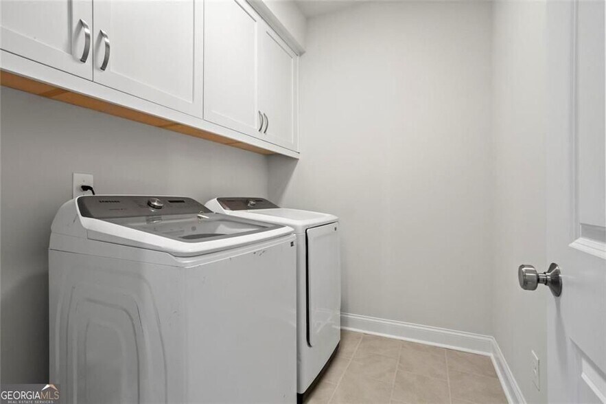 Building Photo - 491 Pearl St