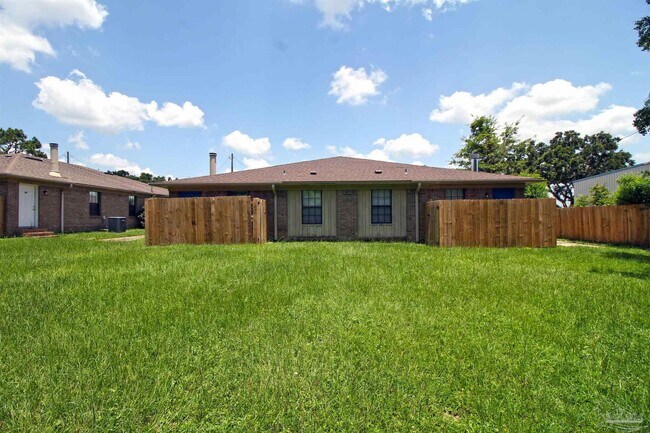 Building Photo - 2993 Junction Rd