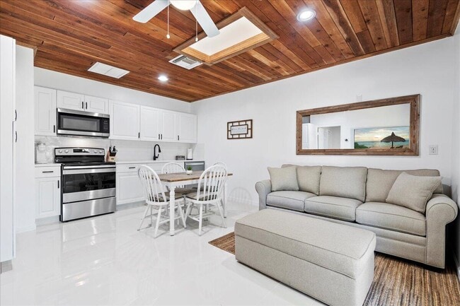 Primary Photo - 11647 62nd Ln N