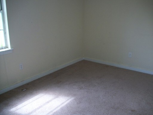 Building Photo - 300 6th Pl S