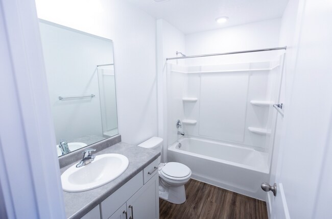 Building Photo - 3569 Grassland Dr