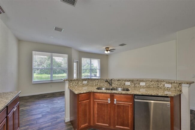 Building Photo - 26948 Juniper Bay Dr