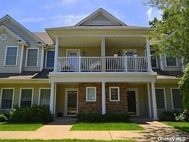 Building Photo - 28 Della Dr