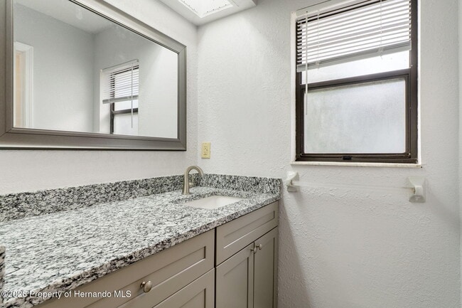 Building Photo - 3258 Landover Blvd