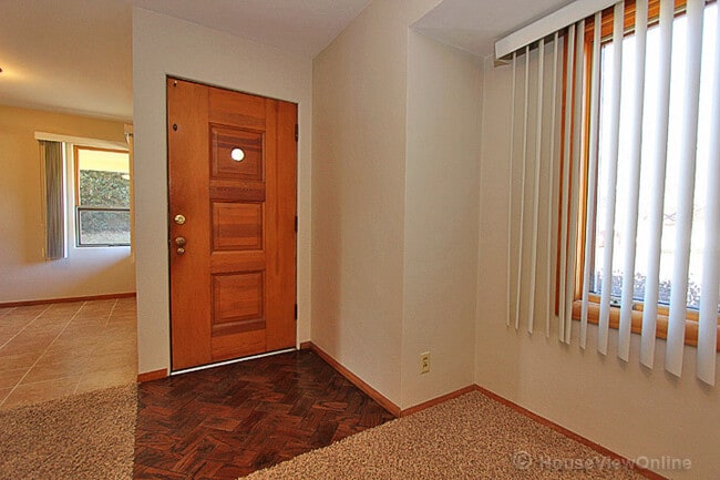 Building Photo - House in Cape Girardeau