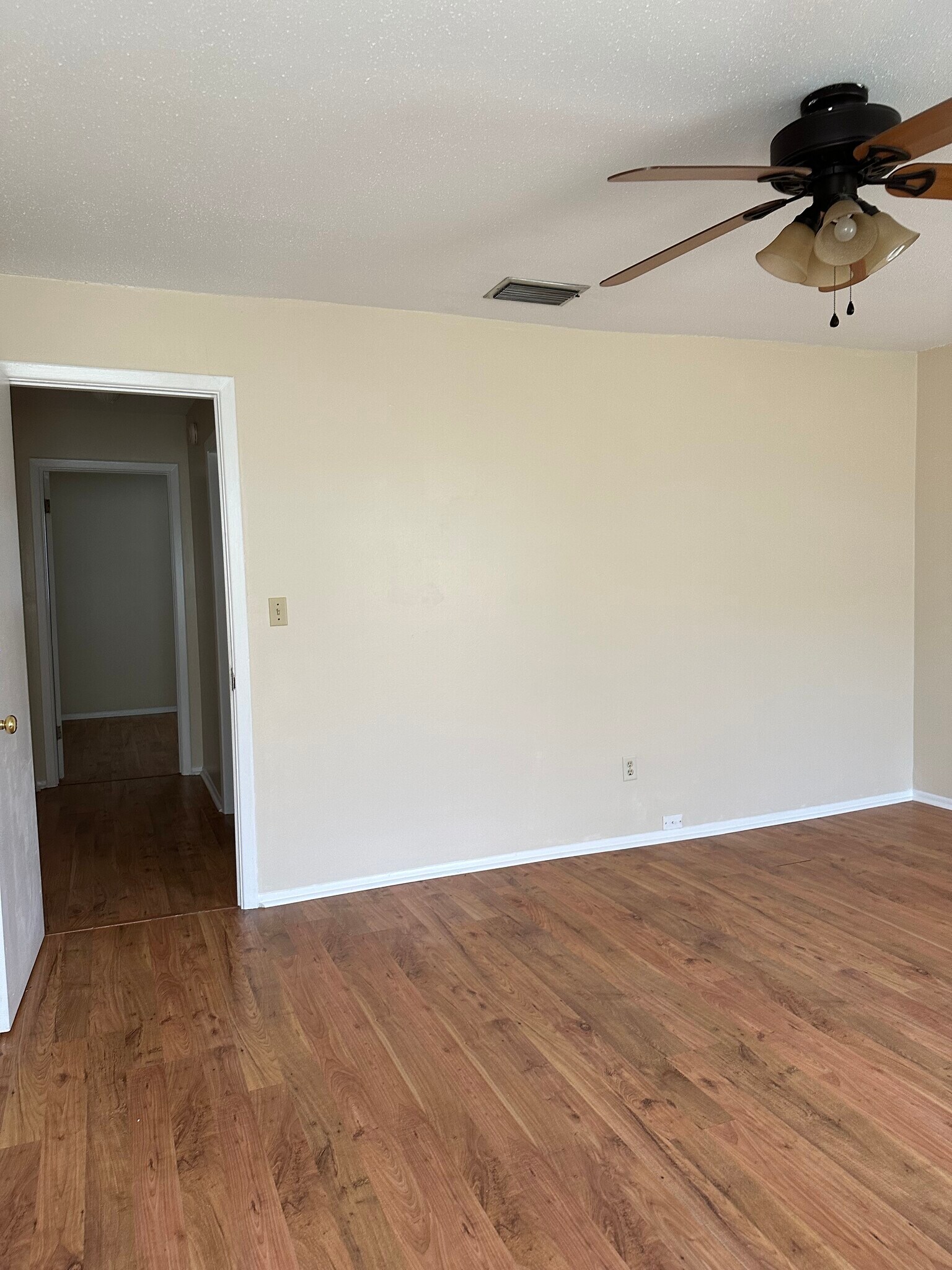 Building Photo - 10035 N 53rd St