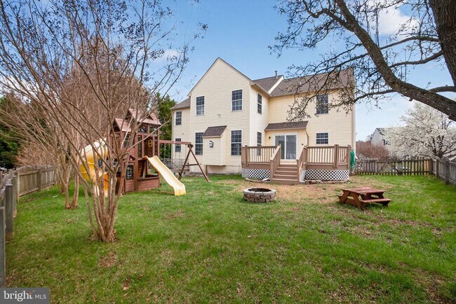 Building Photo - 28 Basalt Dr