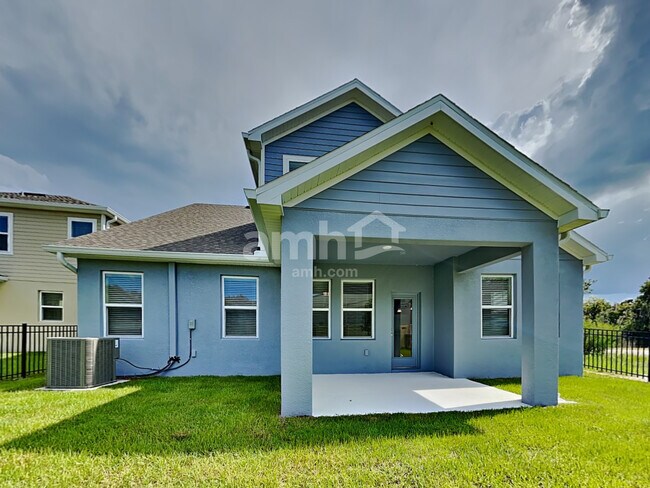 Building Photo - 1135 Walden Pond Dr