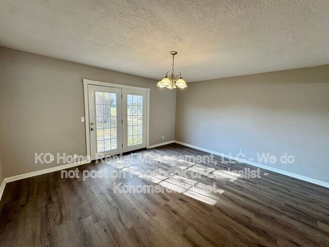 Building Photo - 9817 W 83rd Terrace