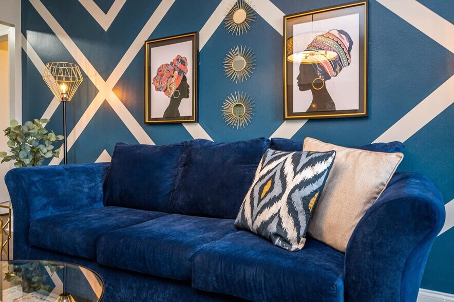 Building Photo - 215 Piedmont Ave NE