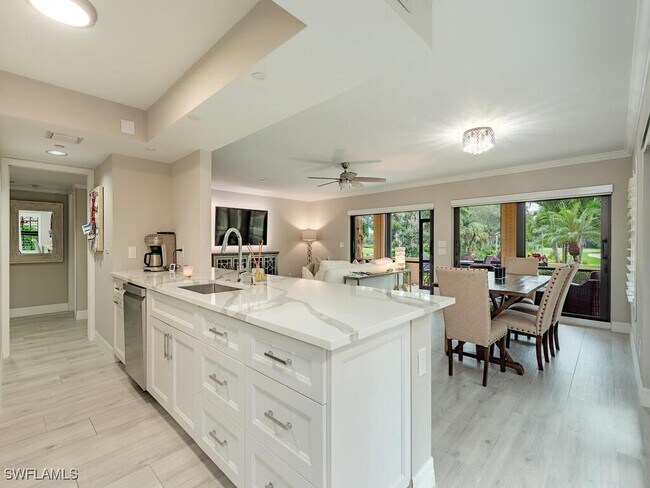 Building Photo - 6080 Pelican Bay Blvd