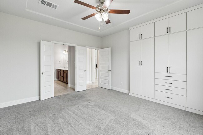 Building Photo - 3128 Creek Meadow Dr