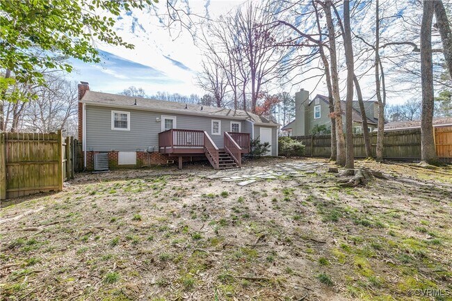 Building Photo - 1624 Mountain Pine Terrace