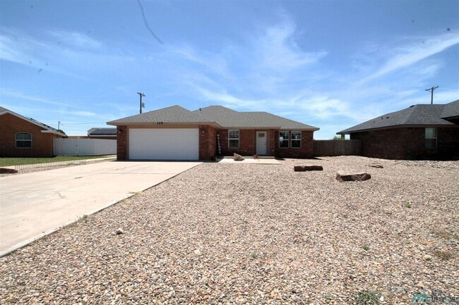 Primary Photo - 125 Sombrero Rd
