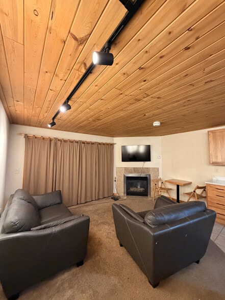 Building Photo - 2883 Burgess Creek Rd
