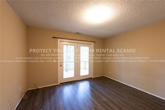 Building Photo - 27 Estes Dr