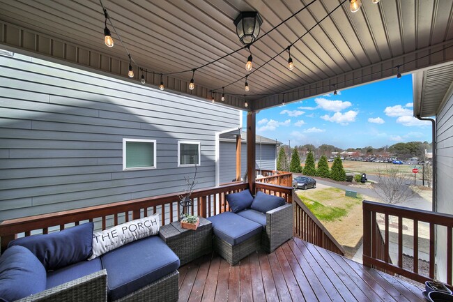 Building Photo - Beautiful 3 bed house in Belmont NC!