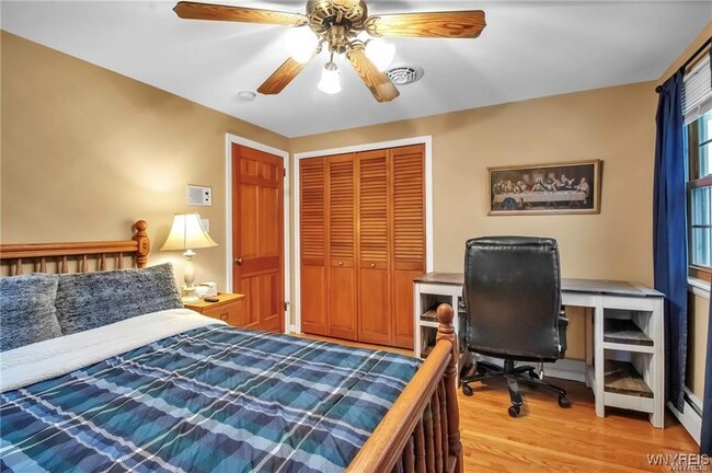Building Photo - 97 Tartan Ln