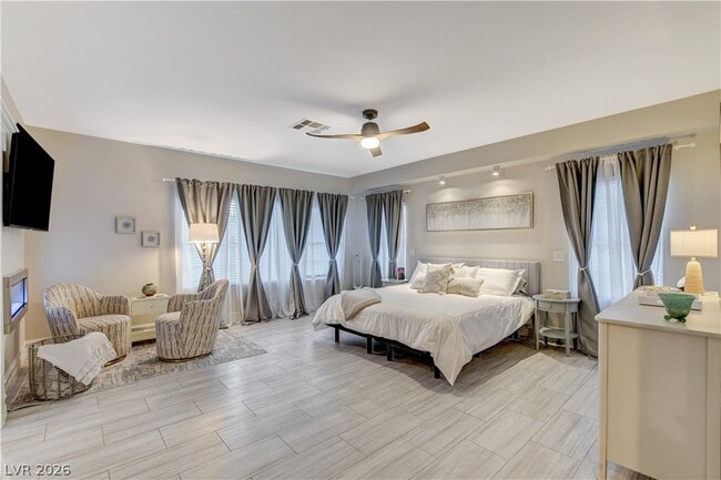 Building Photo - 1409 Palantine Hill Dr