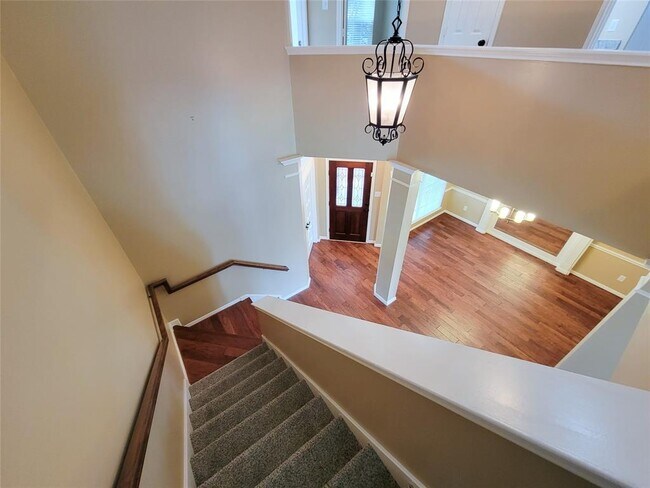 Building Photo - 21122 Golden Sycamore tr