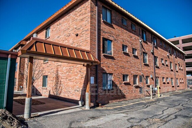 Building Photo - 13034 E 14th Ave