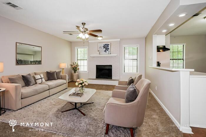 Building Photo - 3016 Shade Tree Cove