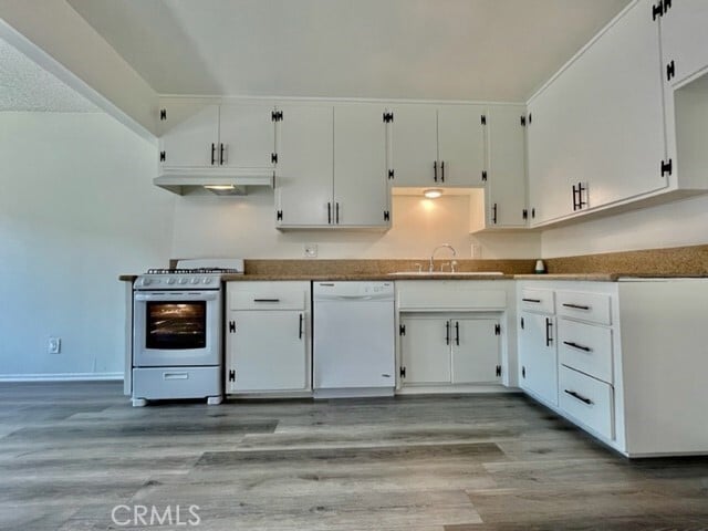 Building Photo - 7722 Cypress Dr