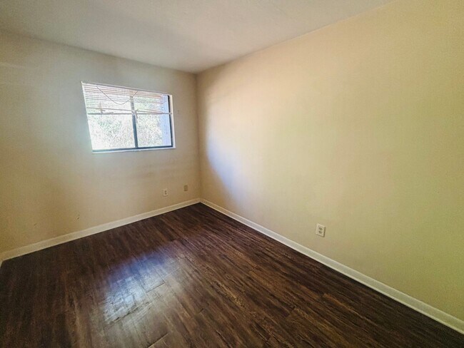 Building Photo - Baxley - 1915