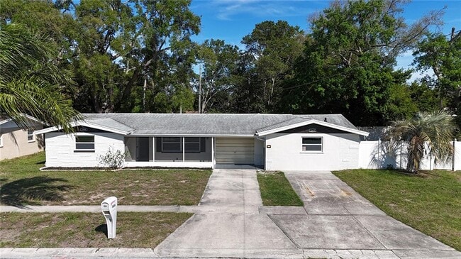 Building Photo - 1808 Harpoon Dr