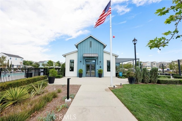 Building Photo - 4437 S Fairmount Pso