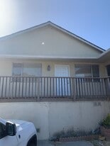 Building Photo - 526 Camino El Estero