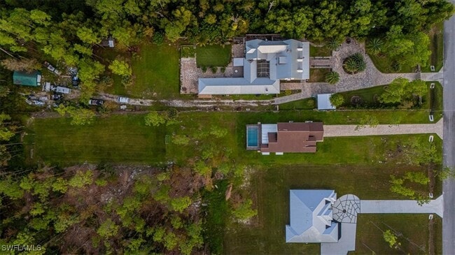 Building Photo - 4029 2nd Ave SE