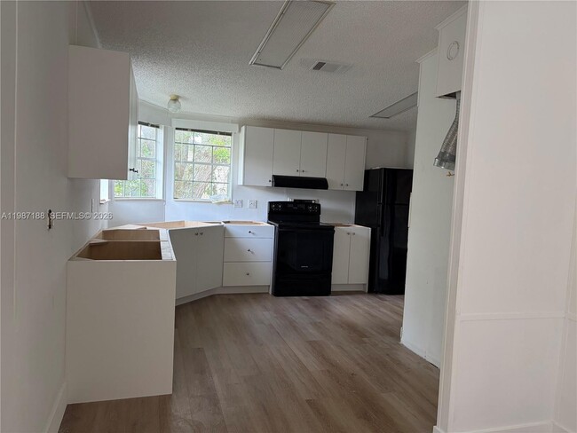 Building Photo - 35303 SW 180th Ave