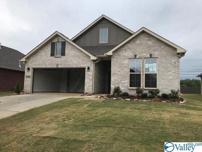 Building Photo - 226 Pumprock Dr