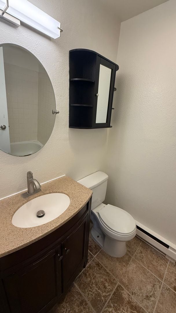 Building Photo - Spunky 3 bedroom 2.5 bath condo near JBER ...