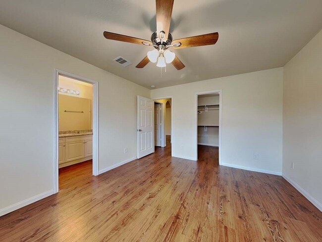 Building Photo - 18826 N Lyford Dr