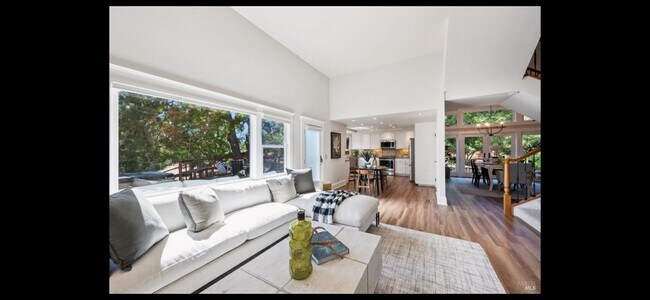 Building Photo - 52 Woodleaf Ct