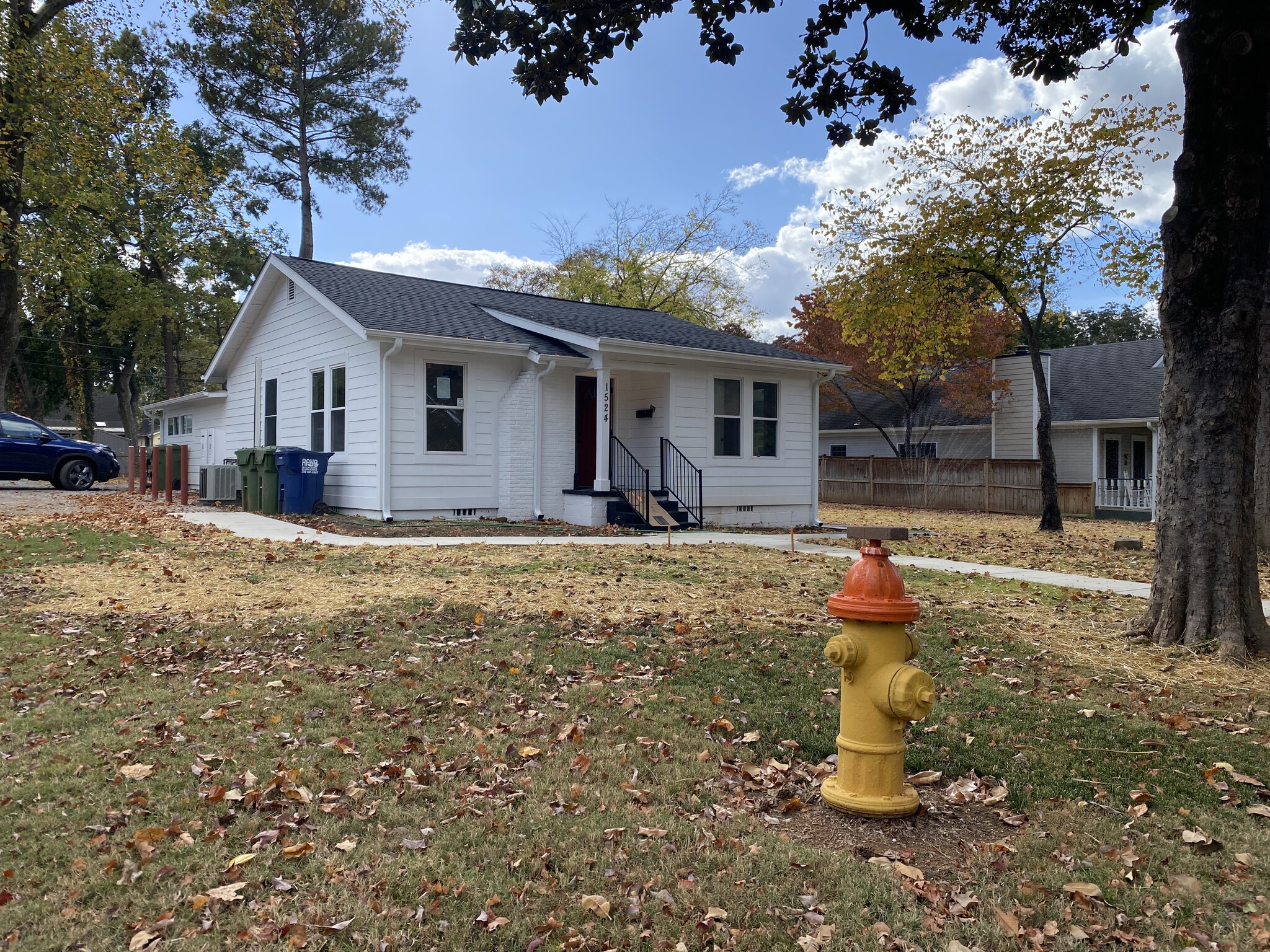 Extra large corner lot in historic Five Points - 1524 Ward Ave NE