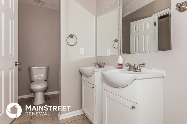 Building Photo - 3720 Waterton Leas Ct