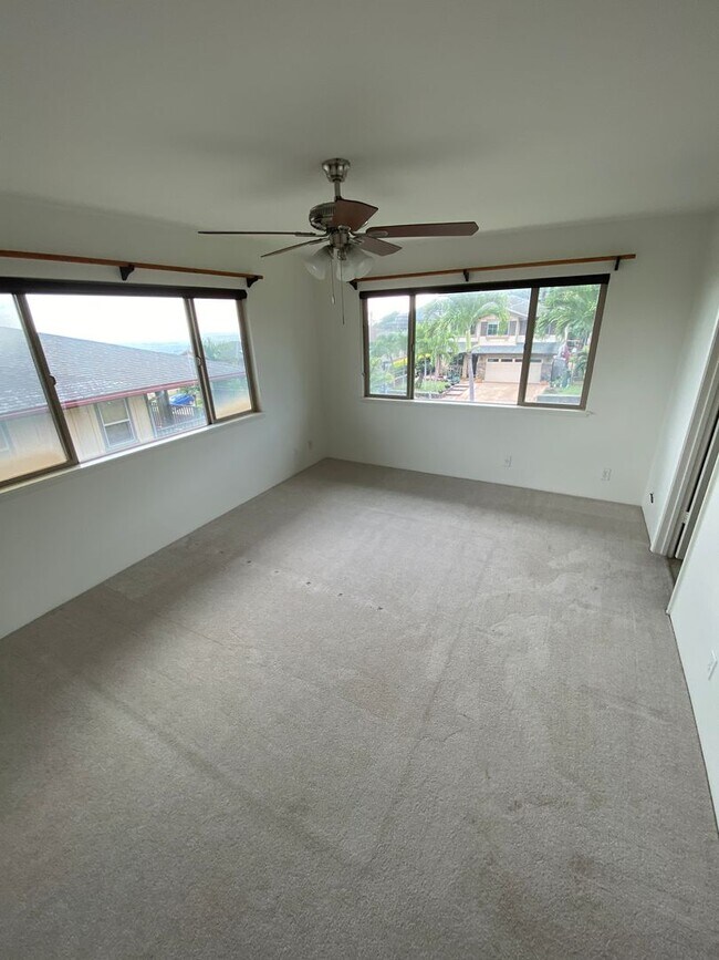 Building Photo - 92-1481 Punawainui St.