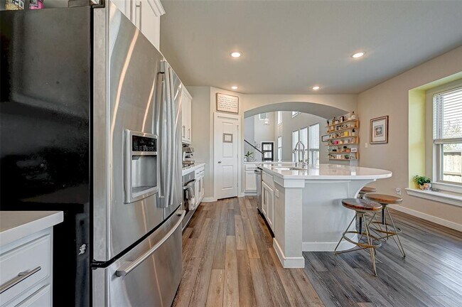 Building Photo - 27017 Strake Ln