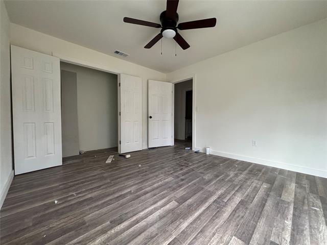 Building Photo - 1103 Bell Dr